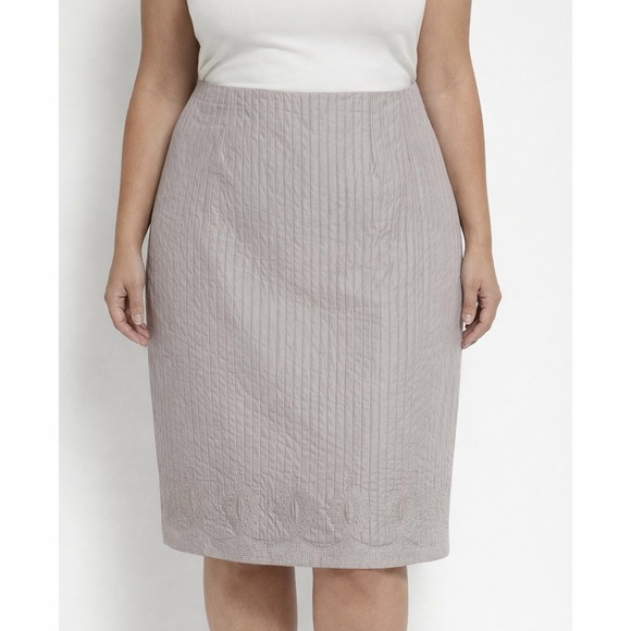 Max Mara Vintage Silk Quilted Pencil Skirt Taupe Size 14